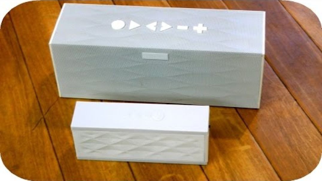 New Big Jawbone Jambox vs Classic Jambox!